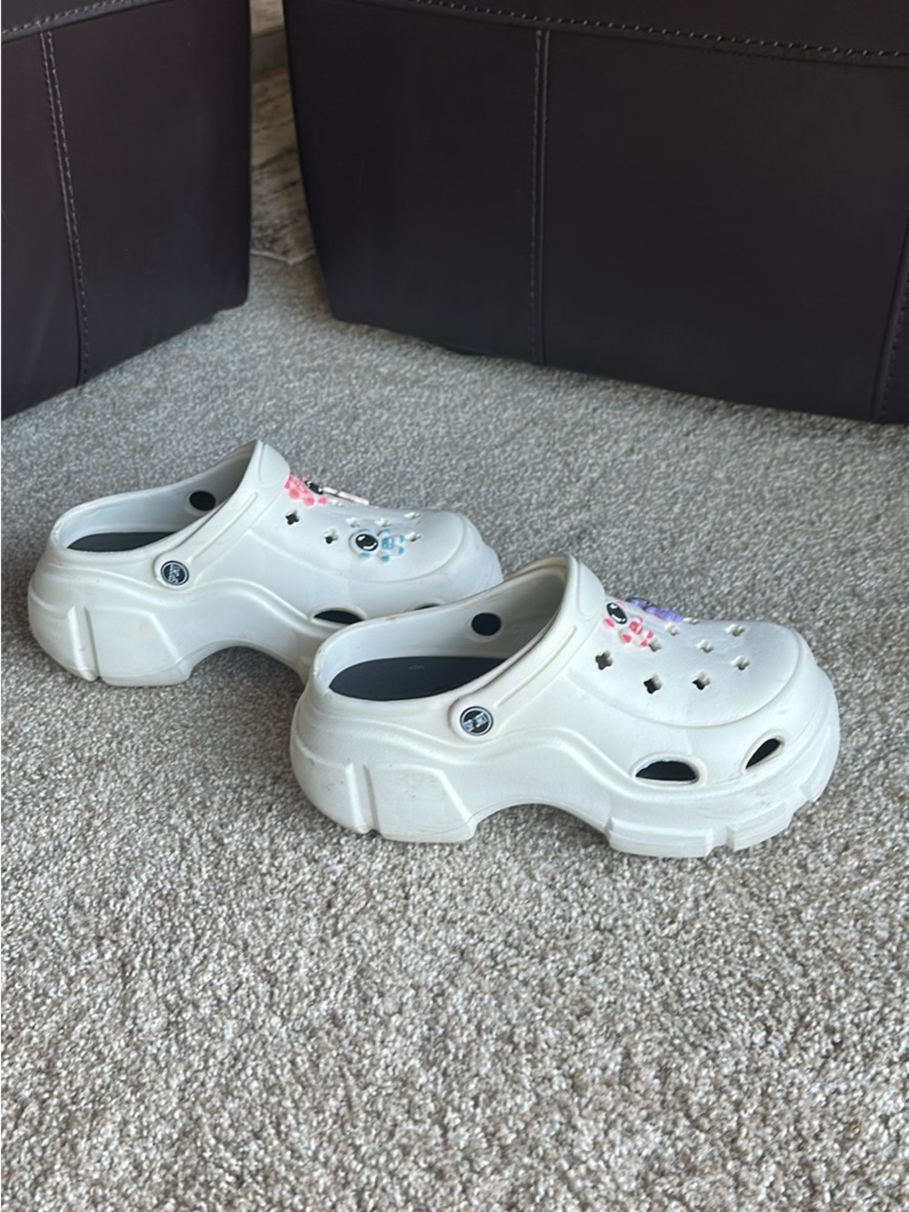 White Clog Shoes with Decorative Charms
